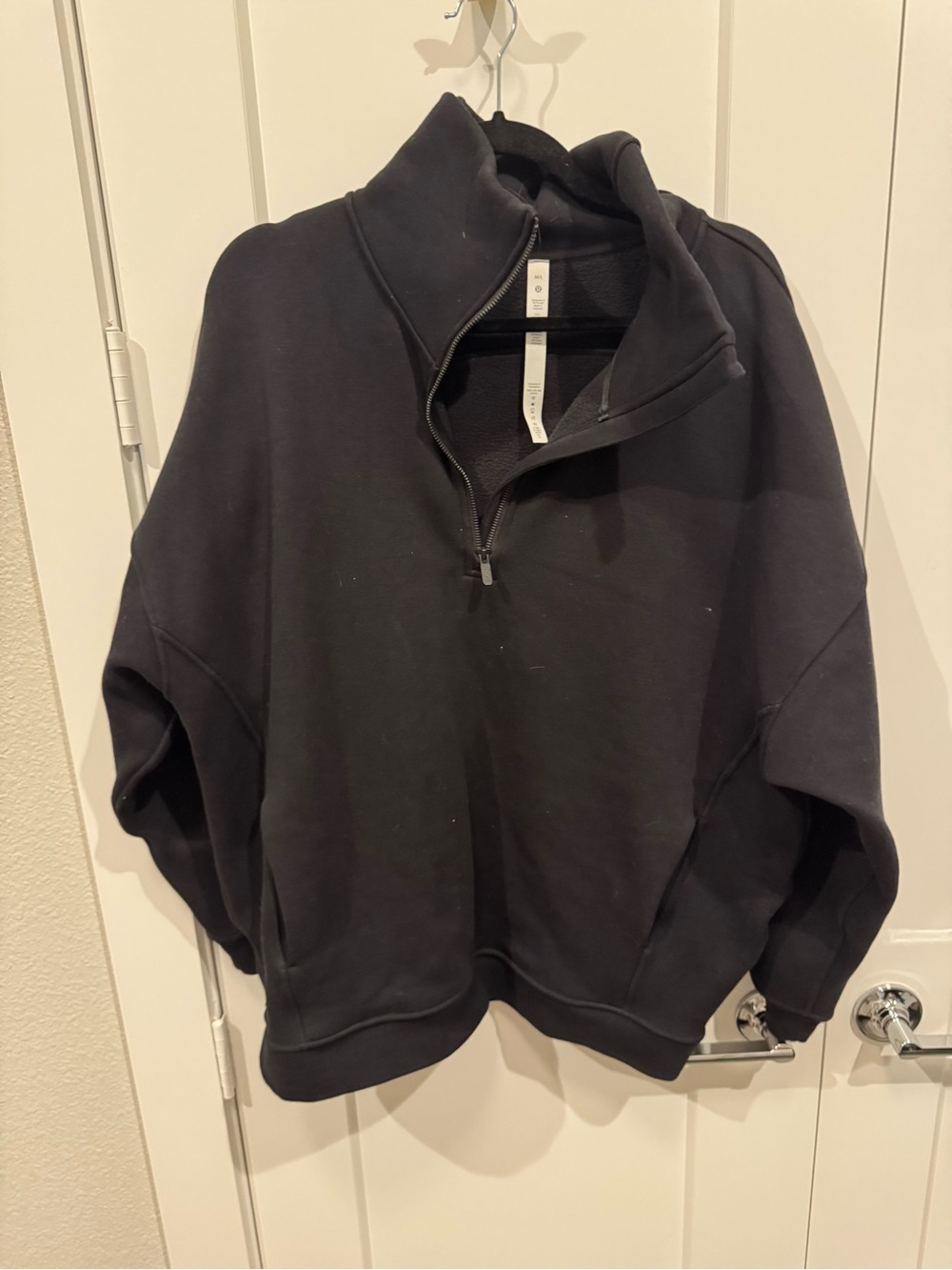 Women Lululemon Thick Fleece
Half Zip Black Size s M/L